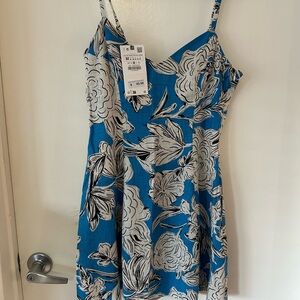 Zara Blue Sundress with Spaghetti Straps and Sweetheart Neckline